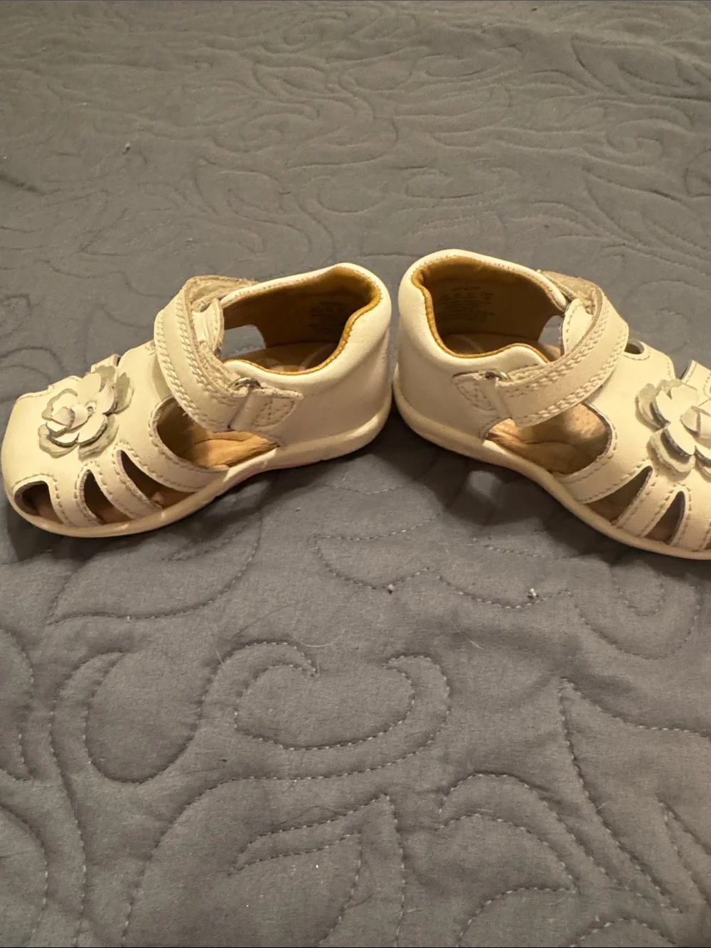 Little girls Stride Rite sandals, size 4.5 wide